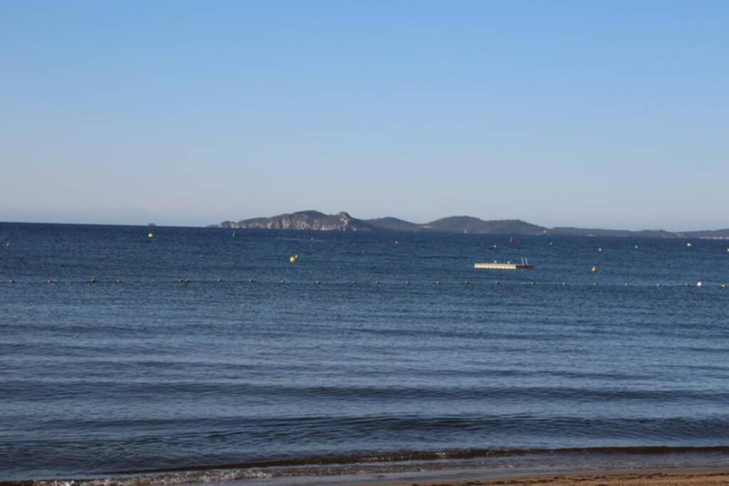 Suite 1 Chambre, 1 Sejour, Climatise, Piscines, 400M De La Mer La Londe-les-Maures Exterior photo